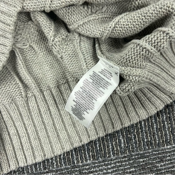 RALPH LAUREN SWEATER MEDIUM - Picture 8 of 9